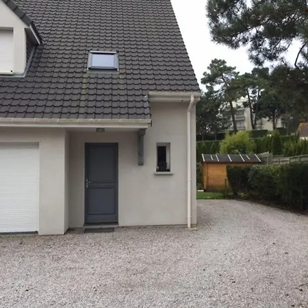 Casa de Férias Maison Familiale 3 A Stella-plage Avec Jardin, Parking Et Wifi - Fr-1-236-108 *